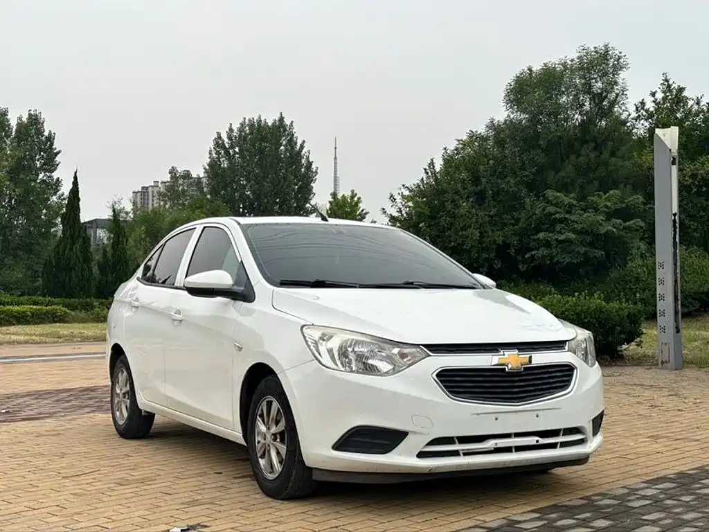 Chevrolet Sail 2015 3 1.5L MT