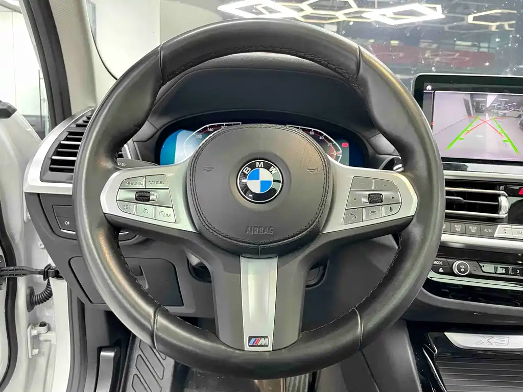 BMW X3 — миниатюра 9