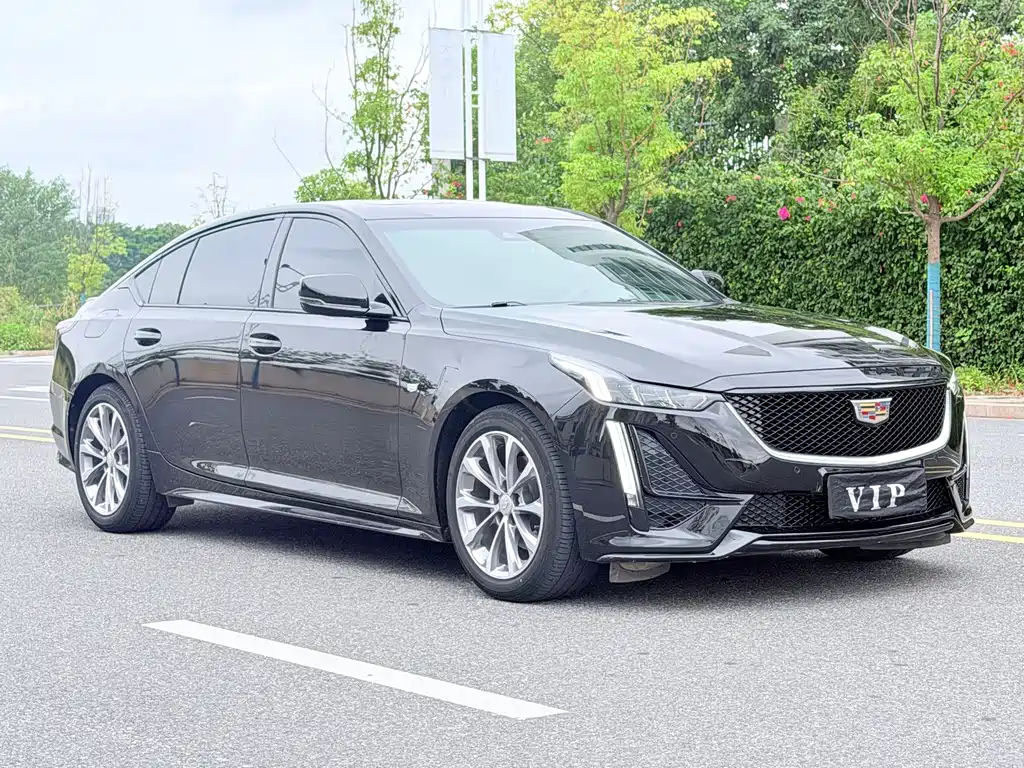 Cadillac CT5 — миниатюра 2
