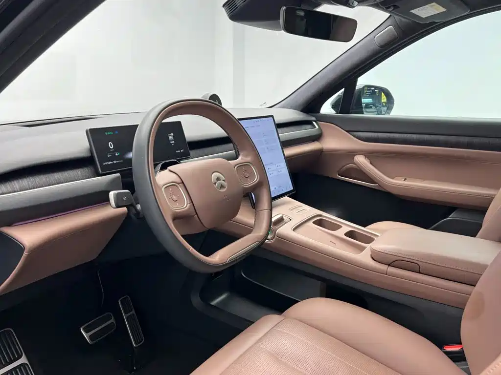 NIO ES8 — миниатюра 13
