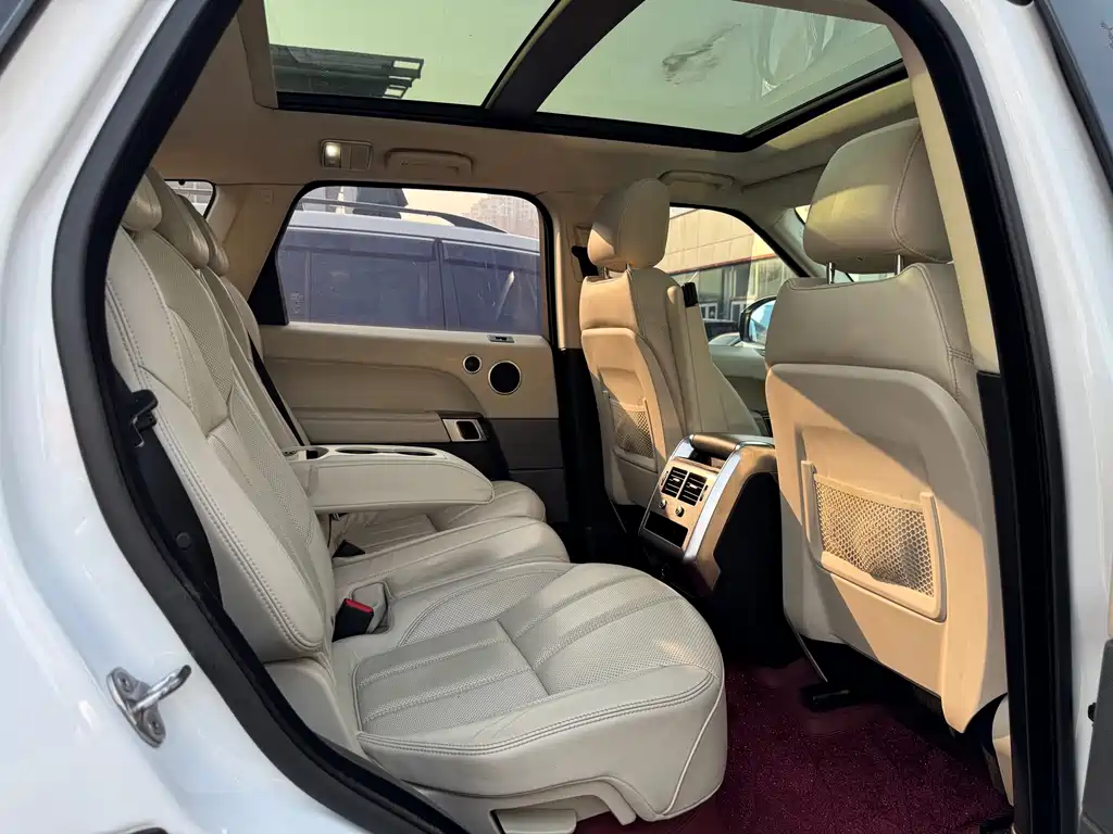 Land Rover Sport — миниатюра 21