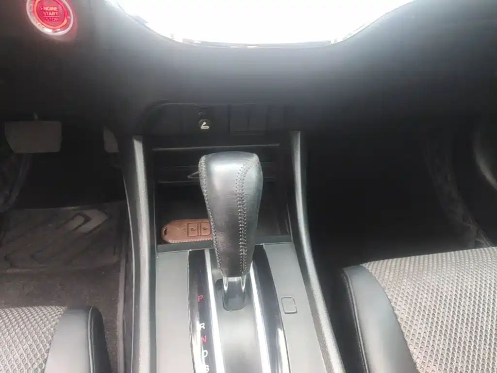 Honda Jade — миниатюра 14