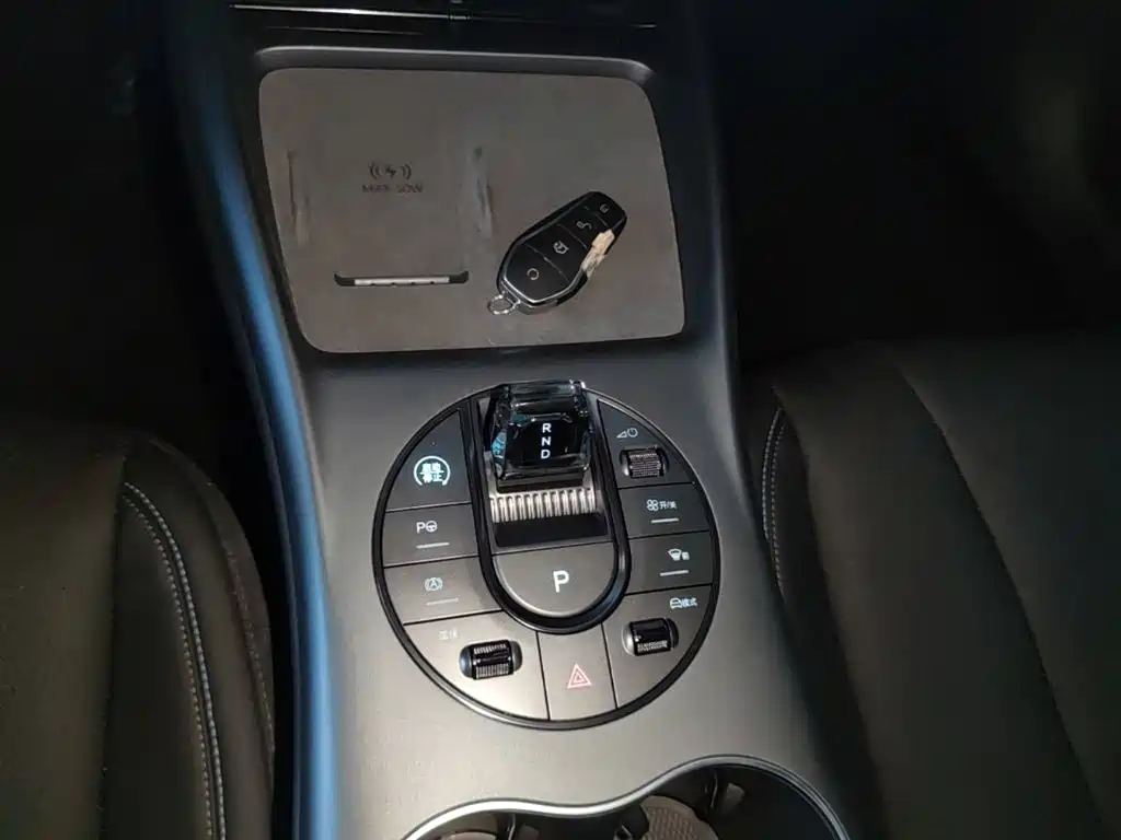 BYD Seal — миниатюра 14