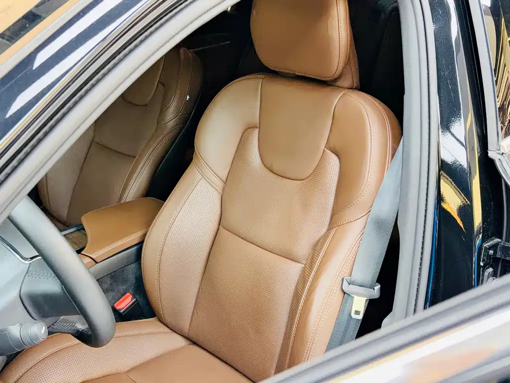 Volvo S90 2021 B5 Luxury