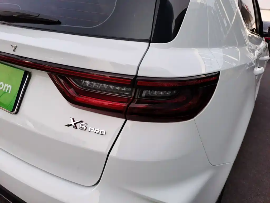 Geely Vision X6 — миниатюра 8