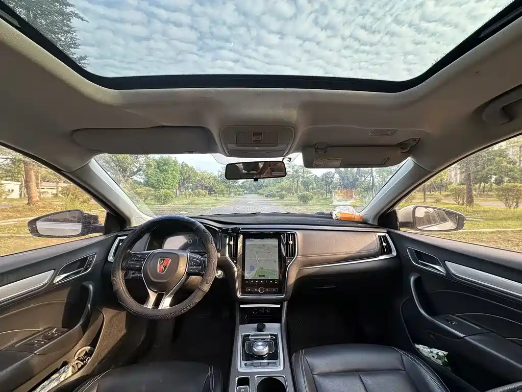 Roewe i6 New Energy — миниатюра 6