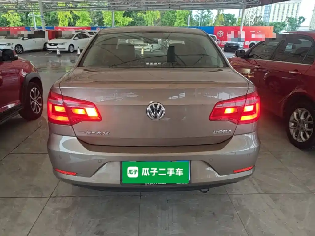 Volkswagen Bora — миниатюра 6