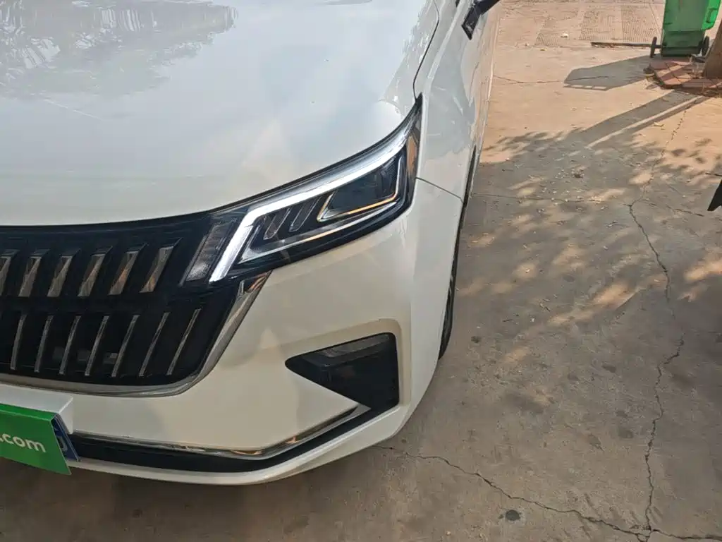 Wuling Jiachen — миниатюра 24