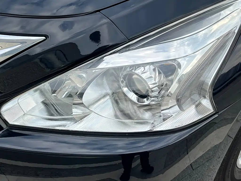 Nissan Teana — миниатюра 3