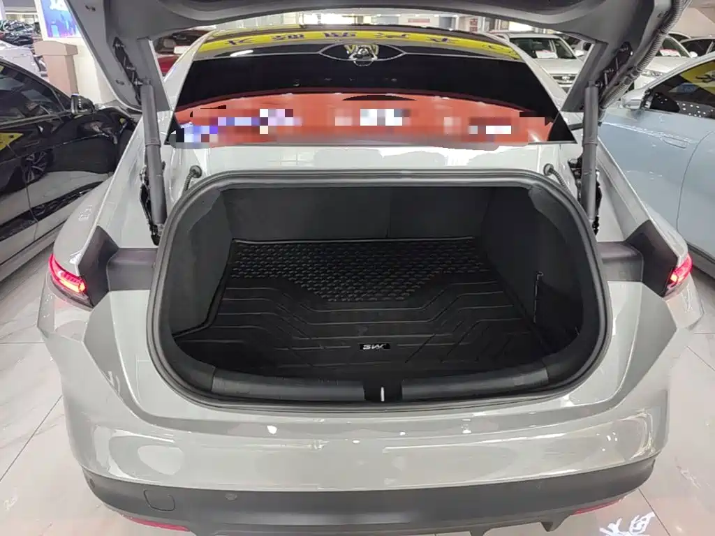 NIO ET5 — миниатюра 19