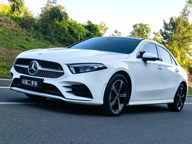 MERCEDES-BENZ A CLASS