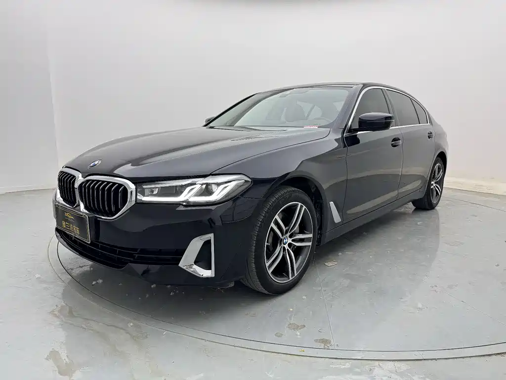 BMW 5 Series 2021