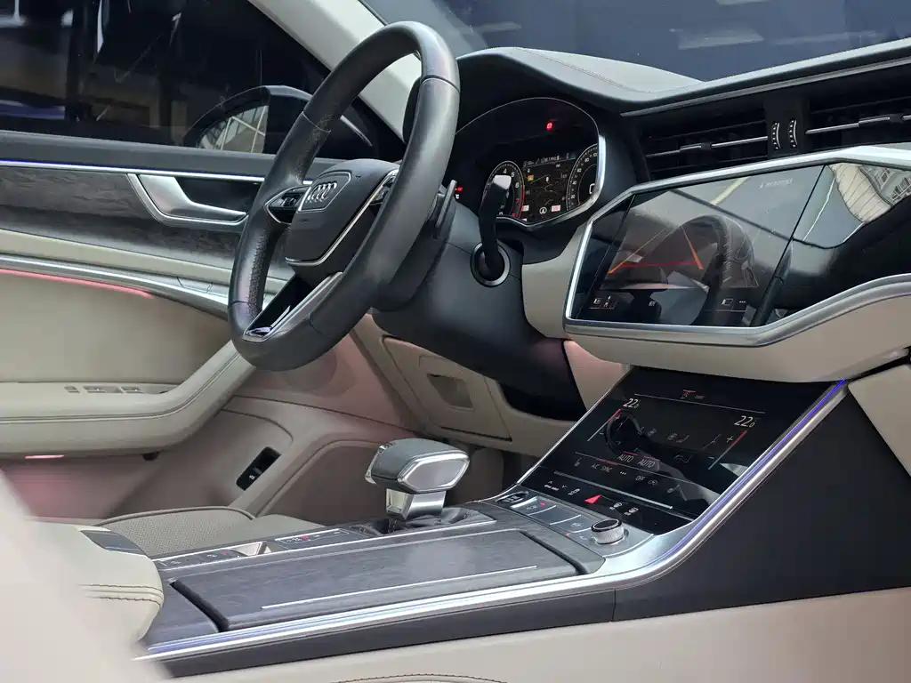 Audi A6L 2022 55 TFSI quattro Premium