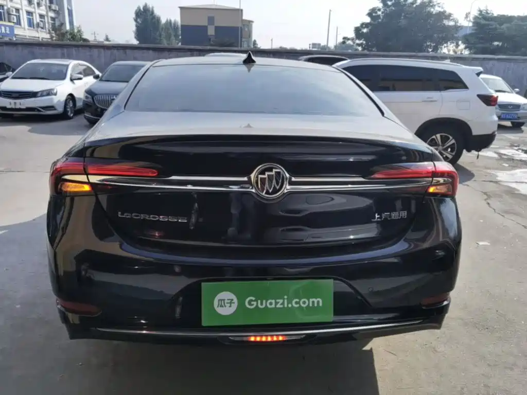 Buick LaCrosse — миниатюра 6