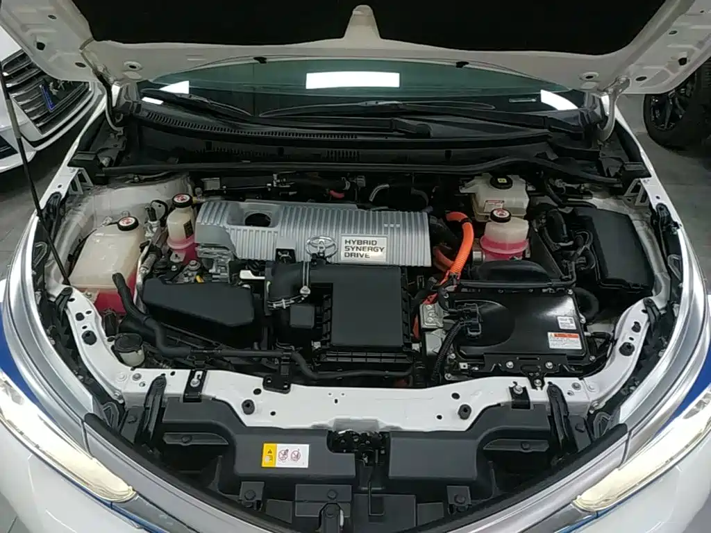 Toyota Corolla Hybrid — миниатюра 20