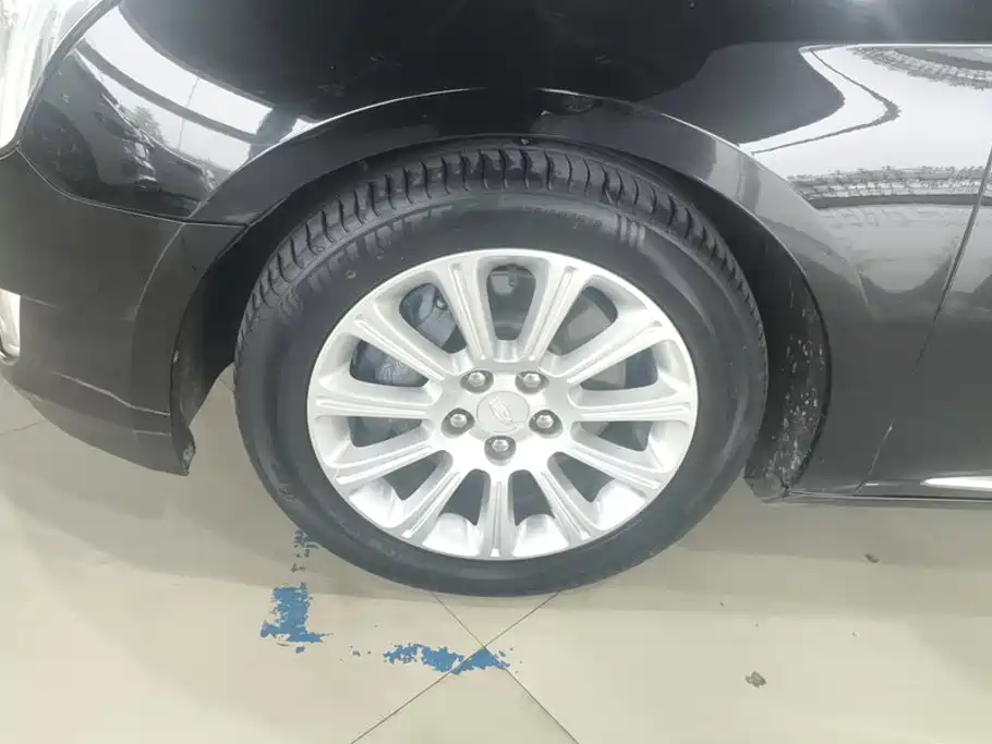 Cadillac XTS 2017 28T