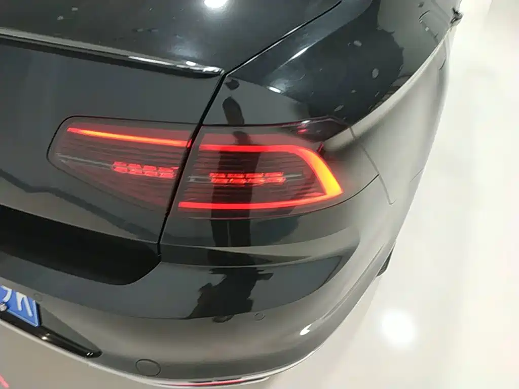 Volkswagen Magotan — миниатюра 8