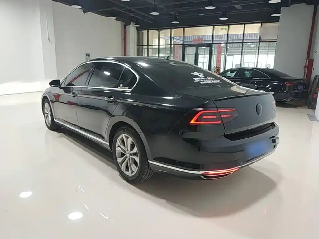 Volkswagen Magotan — миниатюра 5