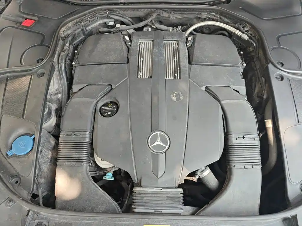 Mercedes-Benz S-Class — миниатюра 21