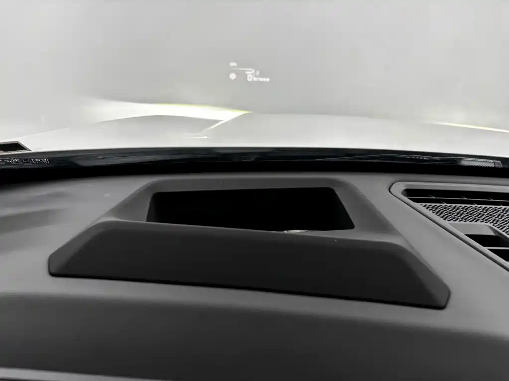 BMW X1 — миниатюра 18