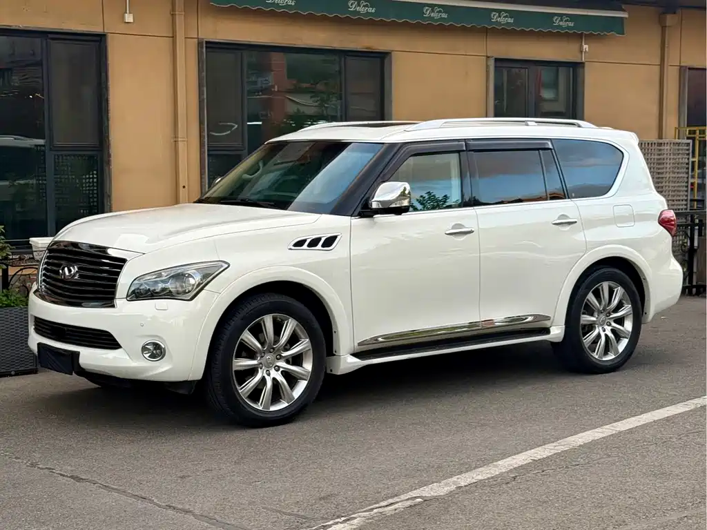 Infiniti QX 2012