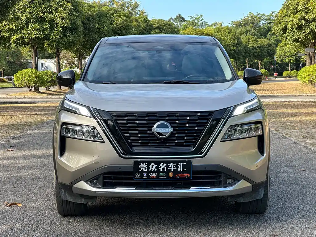 NISSAN QIJUN