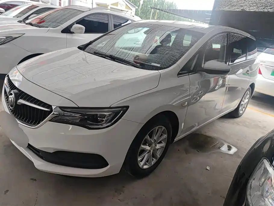 Buick GL6 2018 18T 6 seats Luxury Type