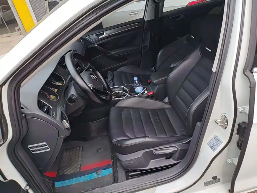 Volkswagen Golf — миниатюра 15