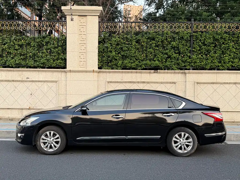Nissan Teana — миниатюра 3