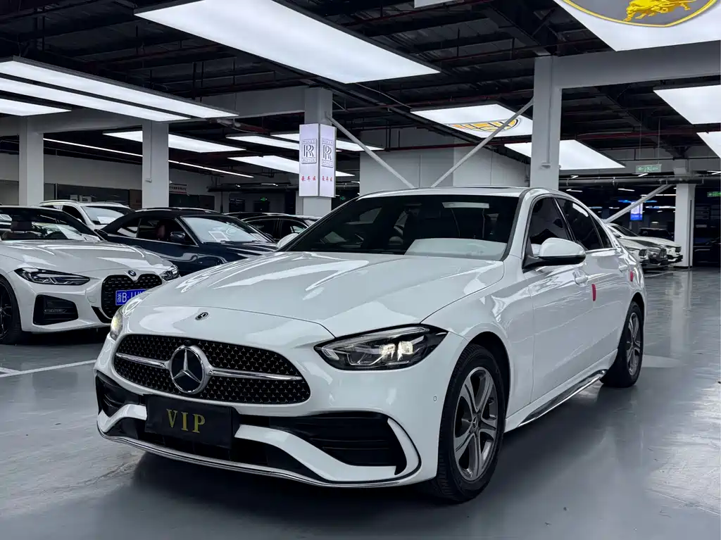 Mercedes-Benz C-Class 2022