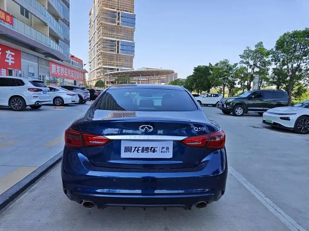 Infiniti Q50L — миниатюра 4