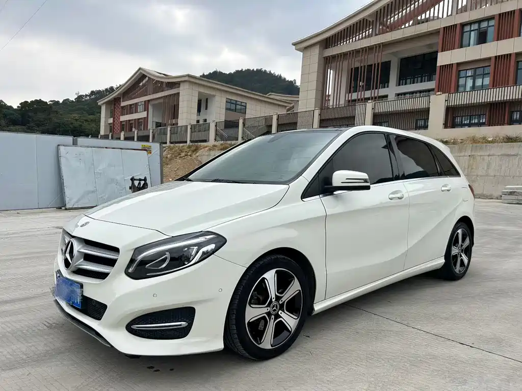 MERCEDES-BENZ B CLASS