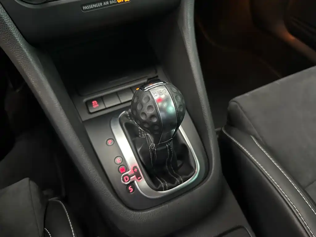 Volkswagen Golf (Import) 2.0TSI R, фото 14