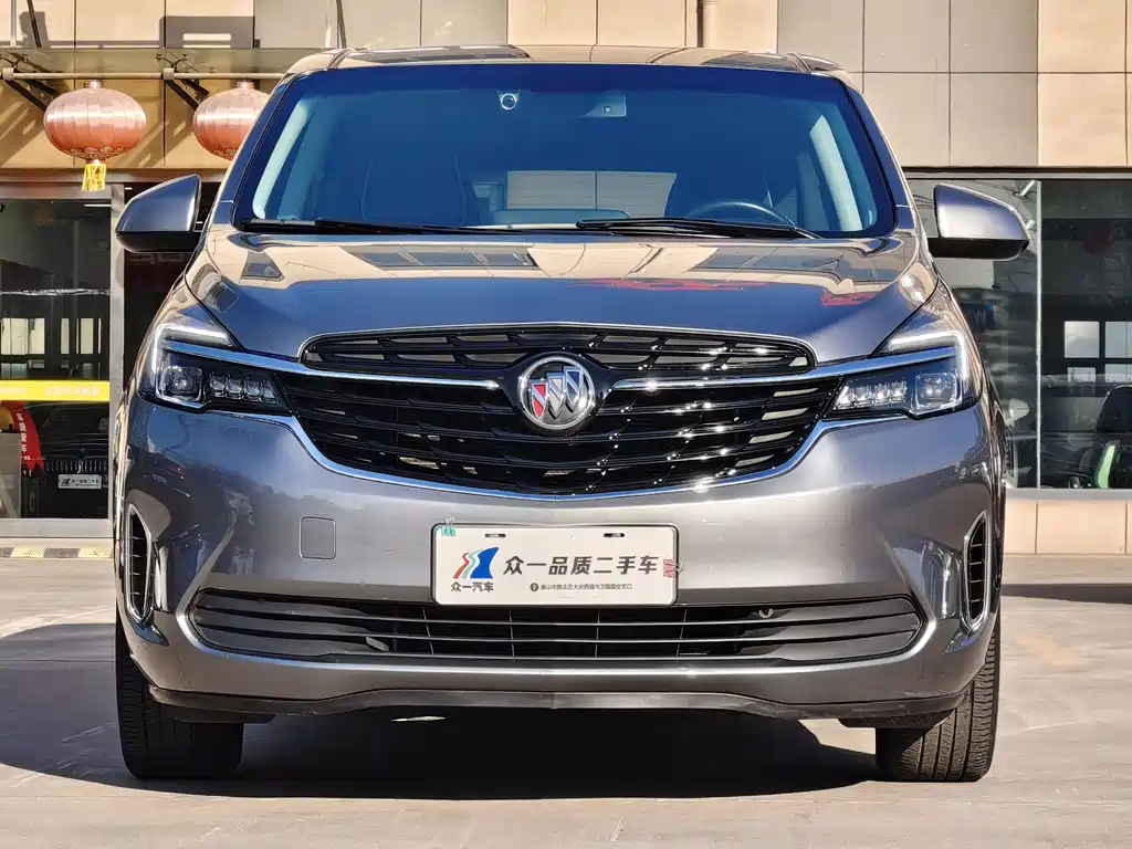 Buick GL8 — миниатюра 2