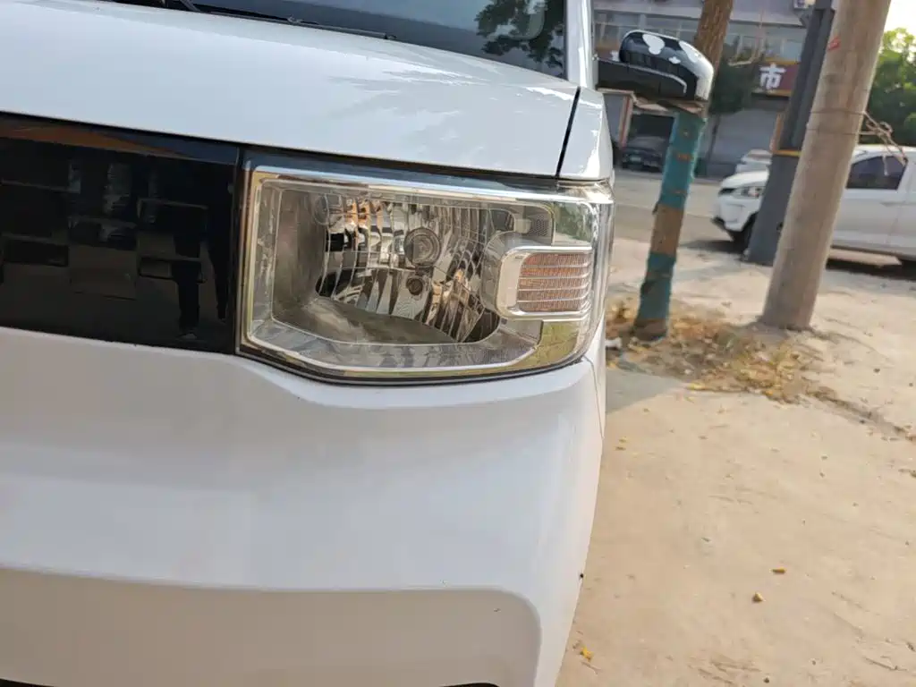 Wuling MINIEV — миниатюра 24