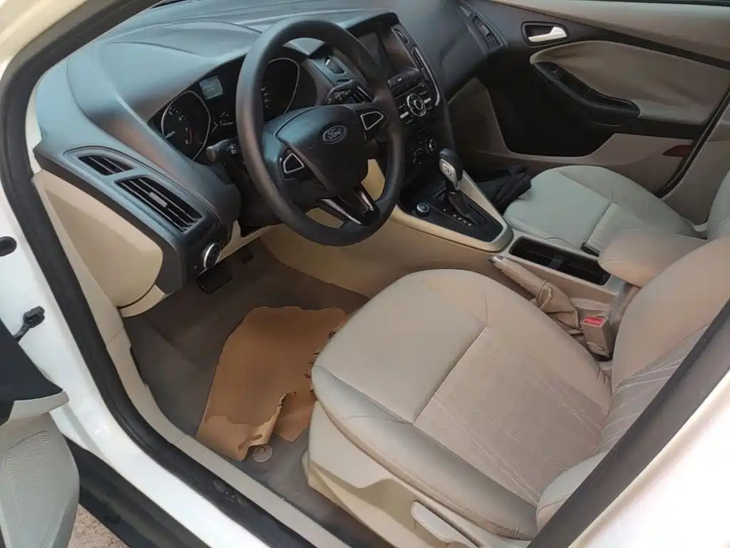 Ford Focus — миниатюра 15