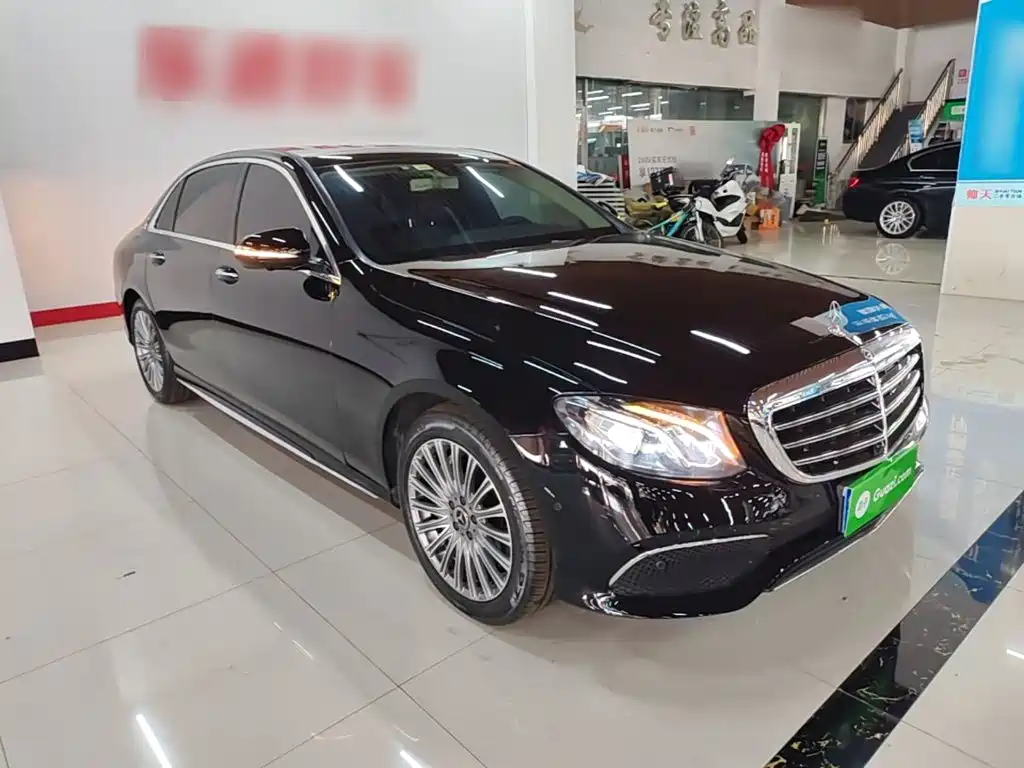 Mercedes-Benz E-Class — миниатюра 4