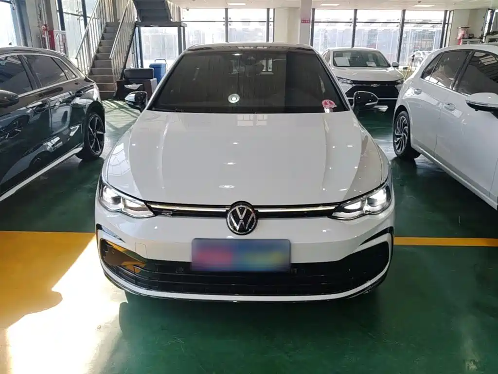 Volkswagen Golf — миниатюра 3