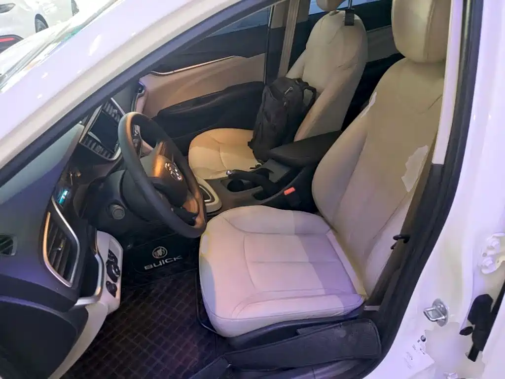 Buick Excelle — миниатюра 15