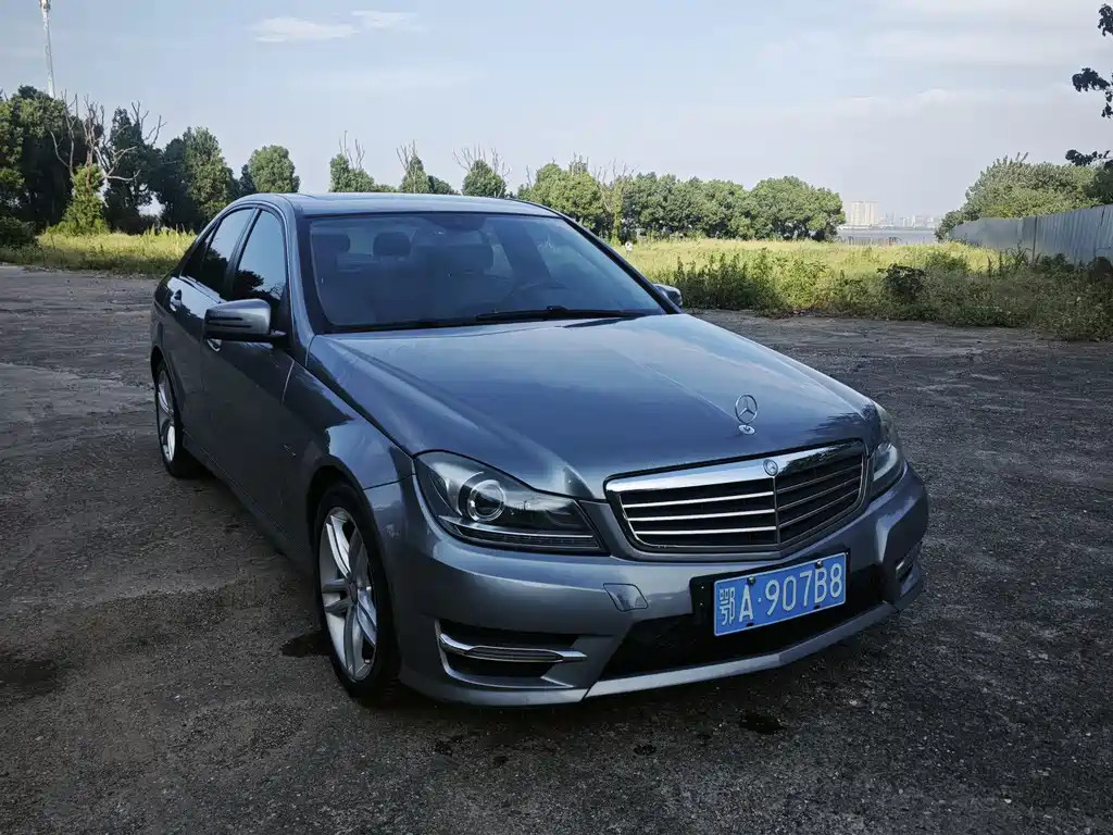 Mercedes-Benz C-Class — миниатюра 4