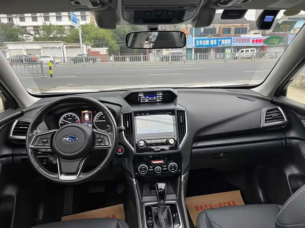 Subaru Forester — миниатюра 8