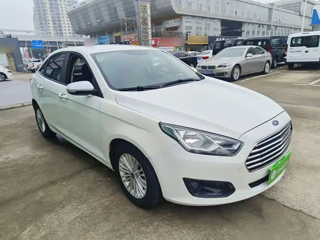 Ford Escort — миниатюра 4