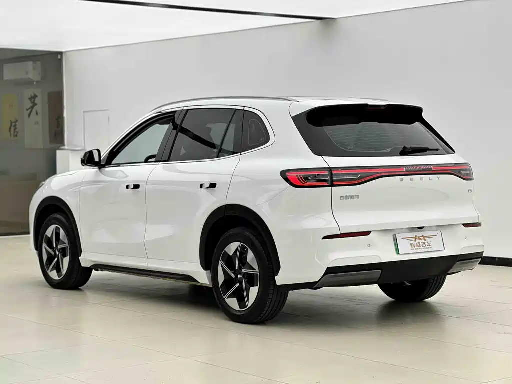 GEELY GALAXY GALAXY E5