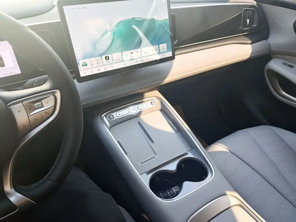 BYD Sealion 05 EV — миниатюра 5