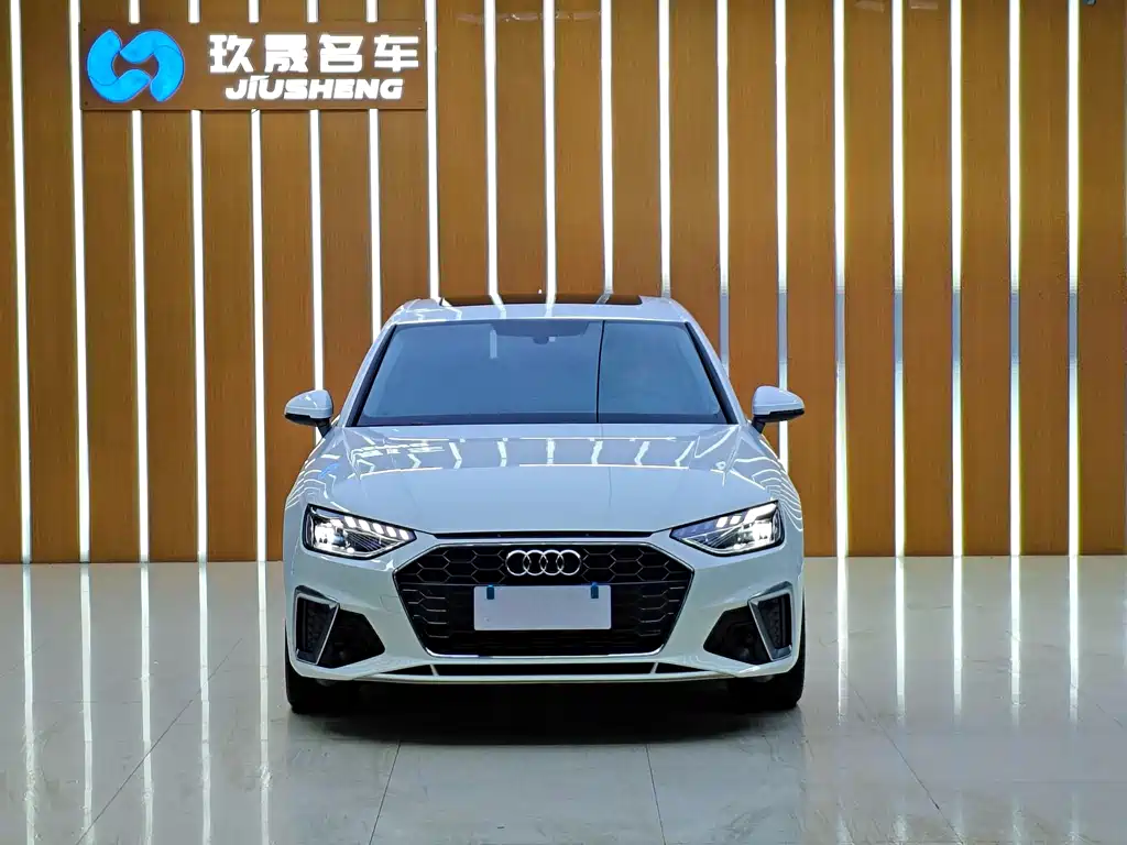 Audi A4L 2023 40 TFSI Fashion