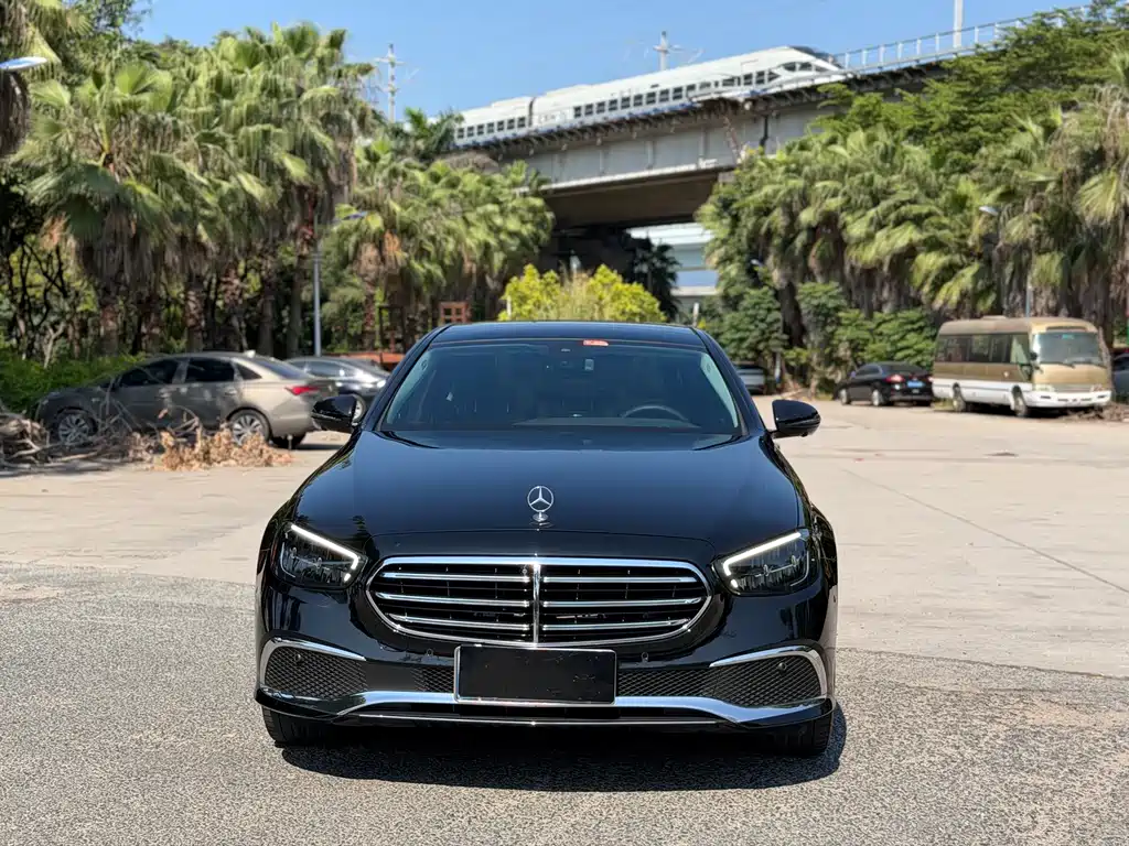 Mercedes-Benz E-Class E 2023 E 300 L Luxury