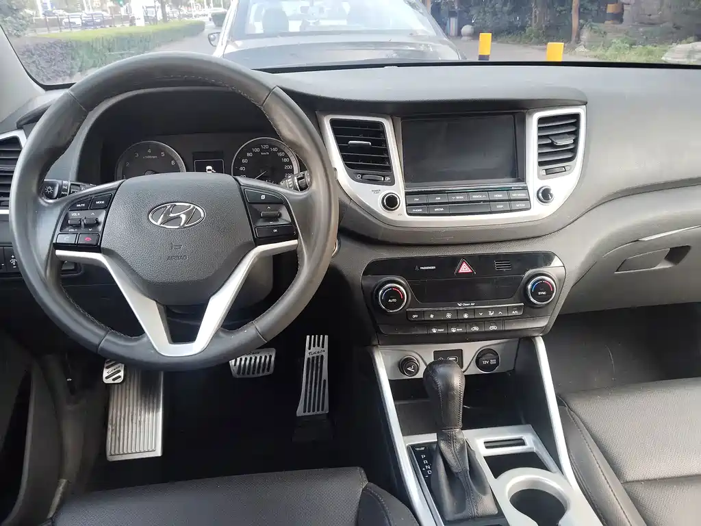 Hyundai Tucson — миниатюра 7