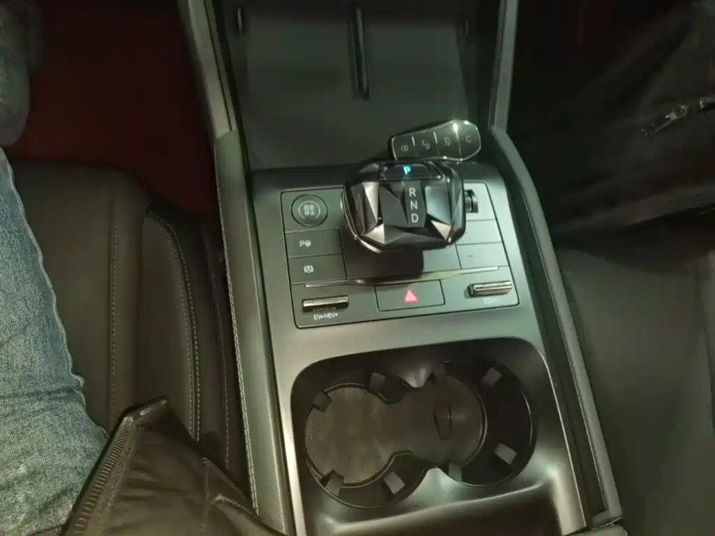 BYD Qin L — миниатюра 14
