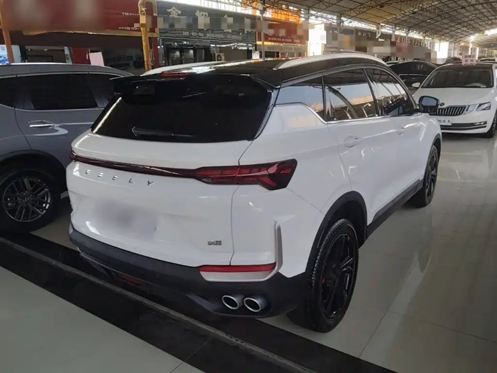 Geely Binyue — миниатюра 7