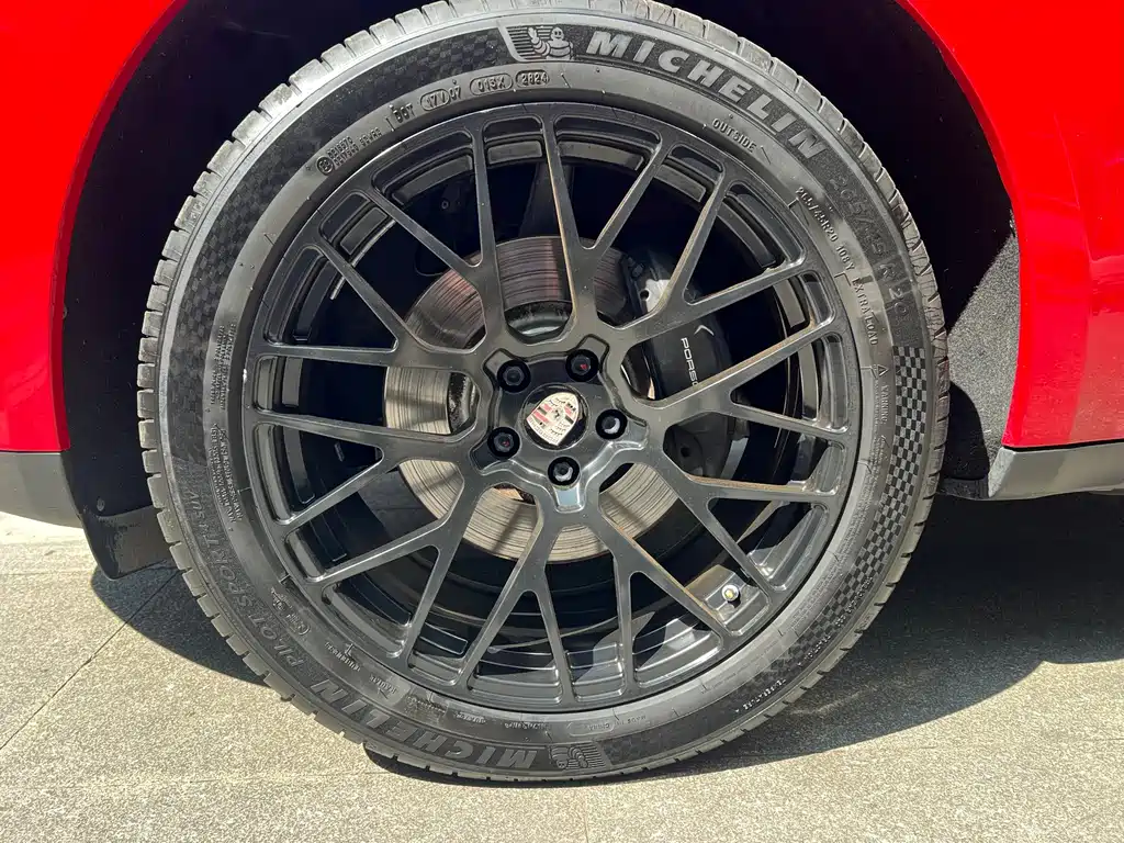 Porsche Macan — миниатюра 36